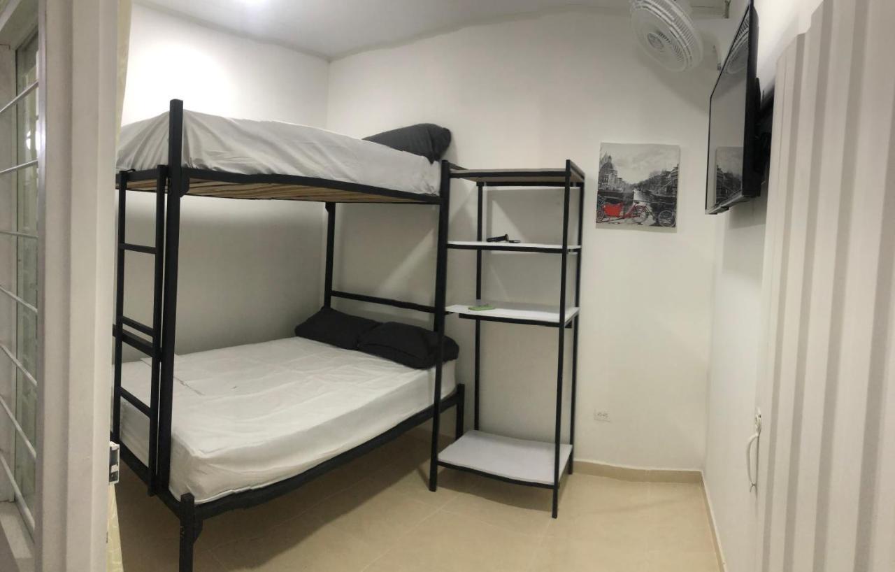 Kava Casa Hostal Roldanillo Buitenkant foto
